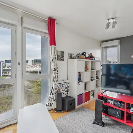 Duplex Avec Terrasse A Denis By Weekome Saint-Denis (Seine-Saint-Denis)