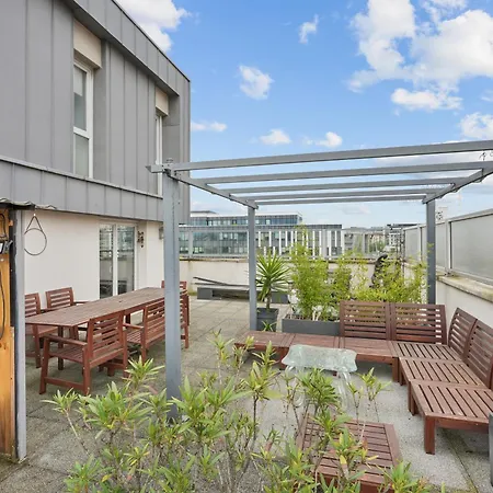 Duplex Avec Terrasse A Denis By Weekome Saint-Denis (Seine-Saint-Denis)